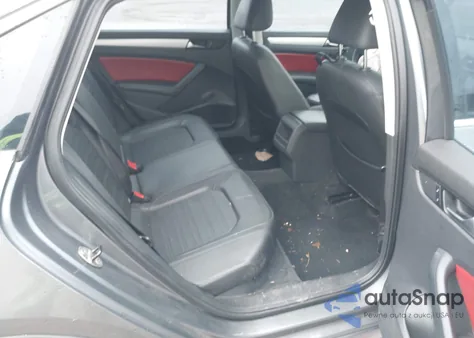 2012 Volkswagen Passat 3.6L V6 Se z USA, uszkodzony, nr VIN 1VWBM7A32CC100406